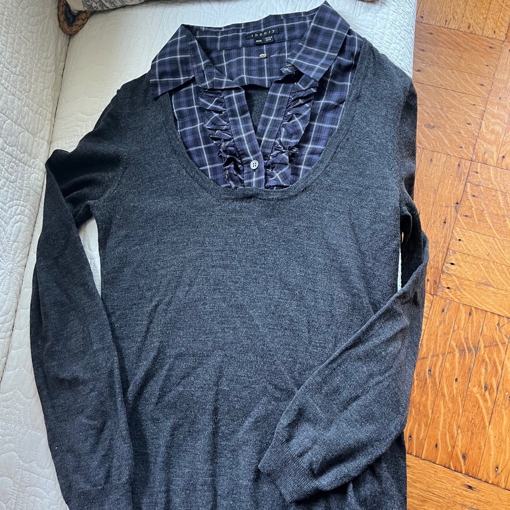 Theory sweater